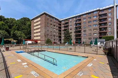 100 Diplomat Drive #8C, Mount Kisco, NY 10549 - Photo 39