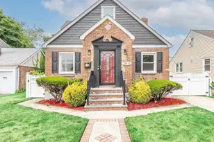 130-16 232nd St, Springfield Gardens, NY 11413 - Photo 1