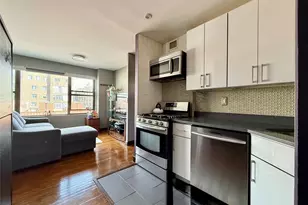 87-14 57th Rd, Elmhurst, NY 11373 - Photo 9