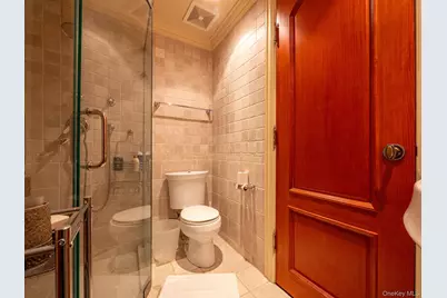 [Address not provided], Jamaica, NY 11432 - Photo 31