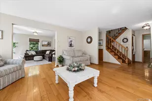 27 Pugsley Pkwy, Cortlandt Manor, NY 10567 - Photo 5
