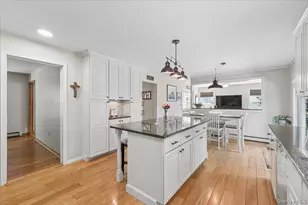 27 Pugsley Pkwy, Cortlandt Manor, NY 10567 - Photo 17