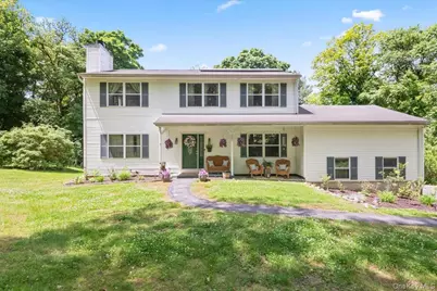 27 Pugsley Parkway, Cortlandt Manor, NY 10567 - Photo 1