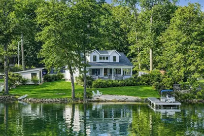 33 Brook Avenue, Hopewell Junction, NY 12533 - Photo 1