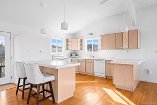 654A Dune Rd, Westhampton Dunes, NY 11978 - Photo 5