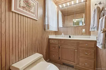 8 Andover Court, Garden City, NY 11530 - Photo 19