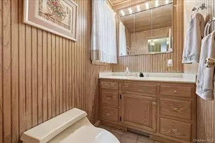 8 Andover Ct, Garden City, NY 11530 - Photo 19