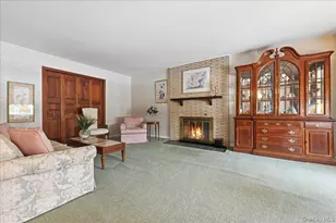 8 Andover Ct, Garden City, NY 11530 - Photo 5