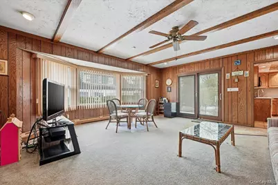 8 Andover Court, Garden City, NY 11530 - Photo 15