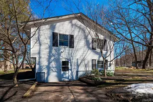 8 Adelaide Ln, Washingtonville, NY 10992 - Photo 3