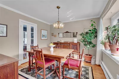 286 Hallock Road, Stony Brook, NY 11790 - Photo 5