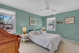 286 Hallock Rd, Stony Brook, NY 11790 - Photo 23