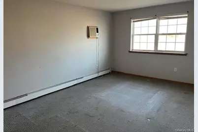 74 Alcolade Drive E, Shirley, NY 11967 - Photo 7