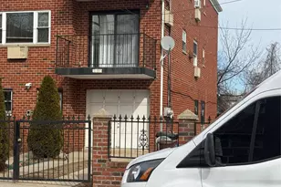 3550 Palmer Ave, Bronx, NY 10466 - Photo 1