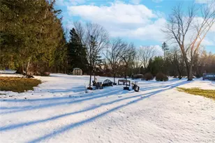 16 Saddle Ridge Dr, Hopewell Junction, NY 12533 - Photo 23