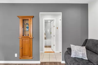 1520 N Thompson Drive, Bay Shore, NY 11706 - Photo 25