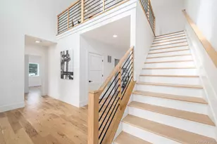 2045 Willow Dr, East Marion, NY 11939 - Photo 7