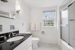 6 Rockwood Dr, Larchmont, NY 10538 - Photo 21