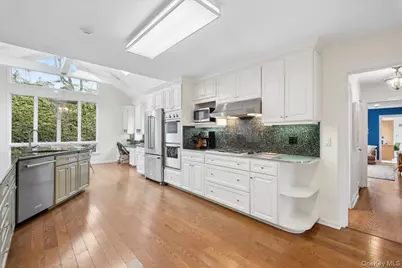 6 Rockwood Drive, Larchmont, NY 10538 - Photo 9