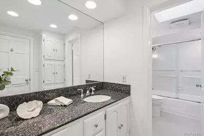 6 Rockwood Drive, Larchmont, NY 10538 - Photo 19