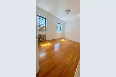 14133 78th Avenue #3B, Kew Gardens, NY 11367 - Photo 5