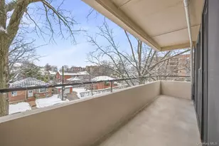 7-15 162nd St, Whitestone, NY 11357 - Photo 11