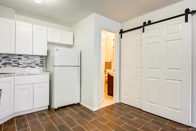 3102 Richmond Terrace, New York, NY 10303 - Photo 29