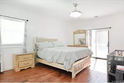 62 Bayside Avenue, Amityville, NY 11701 - Photo 13