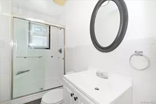 62 Bayside Ave, Amityville, NY 11701 - Photo 19