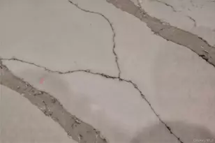 70 Pheasant Run, Roslyn, NY 11576 - Photo 33