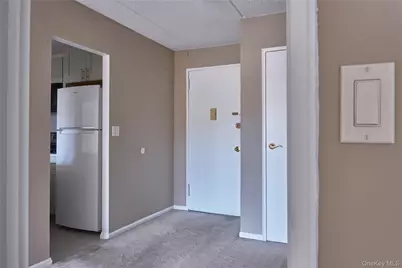 2 Consulate Drive #1J, Tuckahoe, NY 10707 - Photo 7