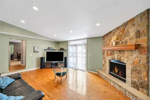 132 Midwood Ave, Nesconset, NY 11767 - Photo 23