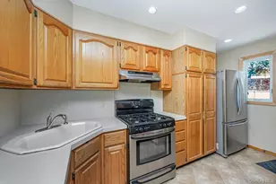64-42 60th Rd, Maspeth, NY 11378 - Photo 5