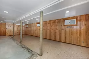 64-42 60th Rd, Maspeth, NY 11378 - Photo 15