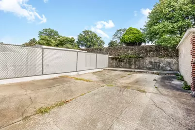 64-42 60th Road, Maspeth, NY 11378 - Photo 17