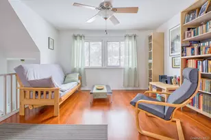 255 Village Ct, Kingston, NY 12401 - Photo 3