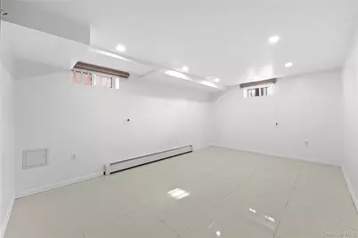 198-06 51st Avenue, Fresh Meadows, NY 11365 - Photo 19