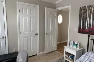 1661 Old Country Rd, Riverhead, NY 11901 - Photo 15