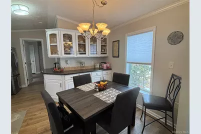 1661 Old Country Road #69, Riverhead, NY 11901 - Photo 19