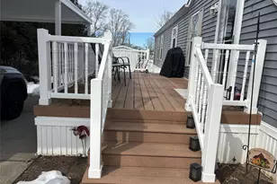 1661 Old Country Rd, Riverhead, NY 11901 - Photo 5