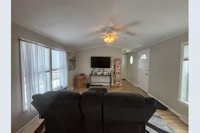 1661 Old Country Road #69, Riverhead, NY 11901 - Photo 7