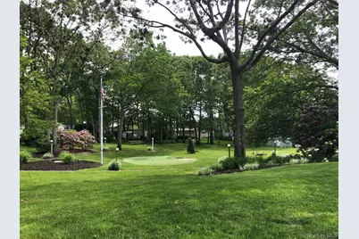 1661 Old Country Road #69, Riverhead, NY 11901 - Photo 35