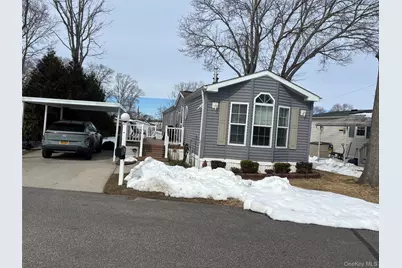1661 Old Country Road #69, Riverhead, NY 11901 - Photo 27
