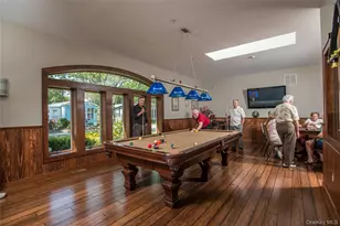 1661 Old Country Rd, Riverhead, NY 11901 - Photo 31