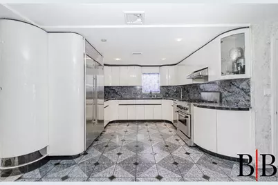 215 Arkansas Drive, Brooklyn, NY 11234 - Photo 11