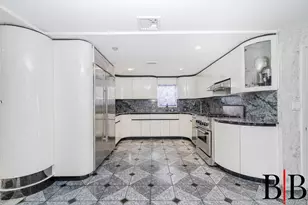 215 Arkansas Dr, Brooklyn, NY 11234 - Photo 11