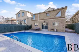 215 Arkansas Dr, Brooklyn, NY 11234 - Photo 33