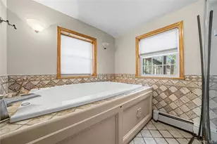 46 Merriewold Ln N, Monroe, NY 10950 - Photo 29