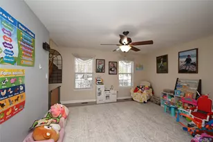 47 Cobblestone Dr, Shoreham, NY 11786 - Photo 5