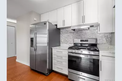 40-22 College Point Boulevard #10R, Flushing, NY 11354 - Photo 11